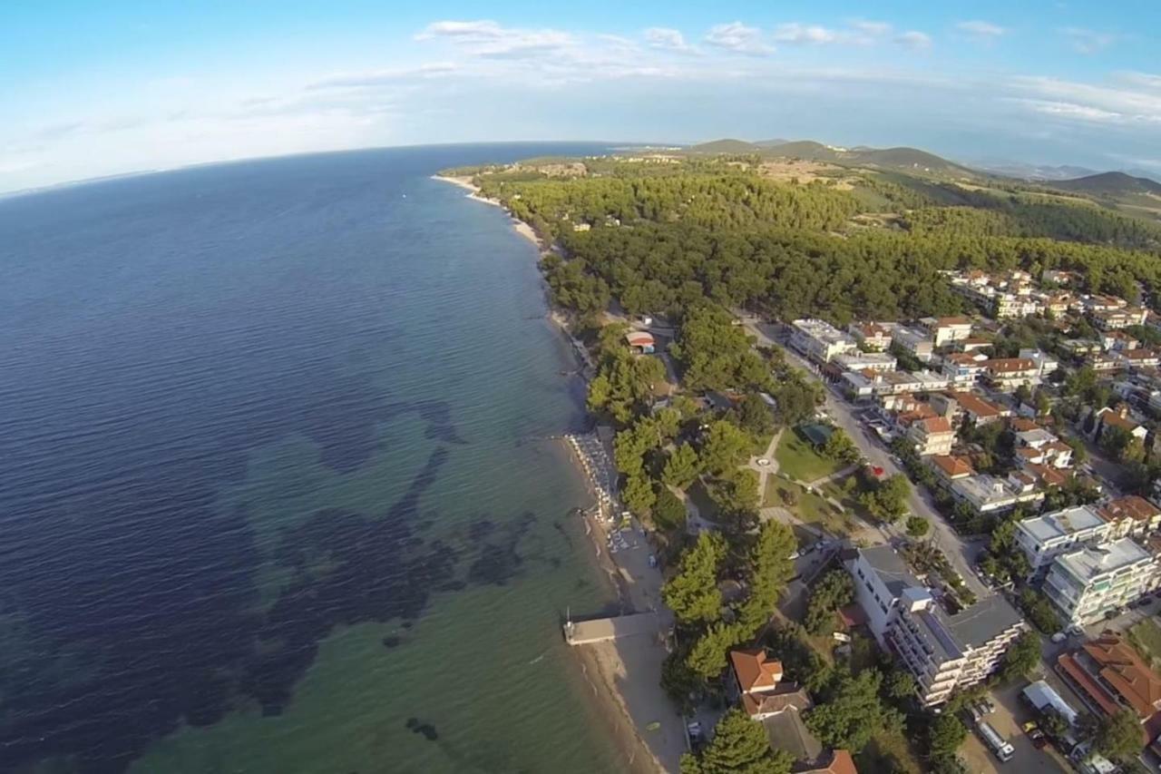 Metamorphosis - Halkidiki Apartment On The Beach Metamorfosi  Exterior photo